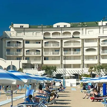 Amore Fronte Spiaggia Διαμέρισμα